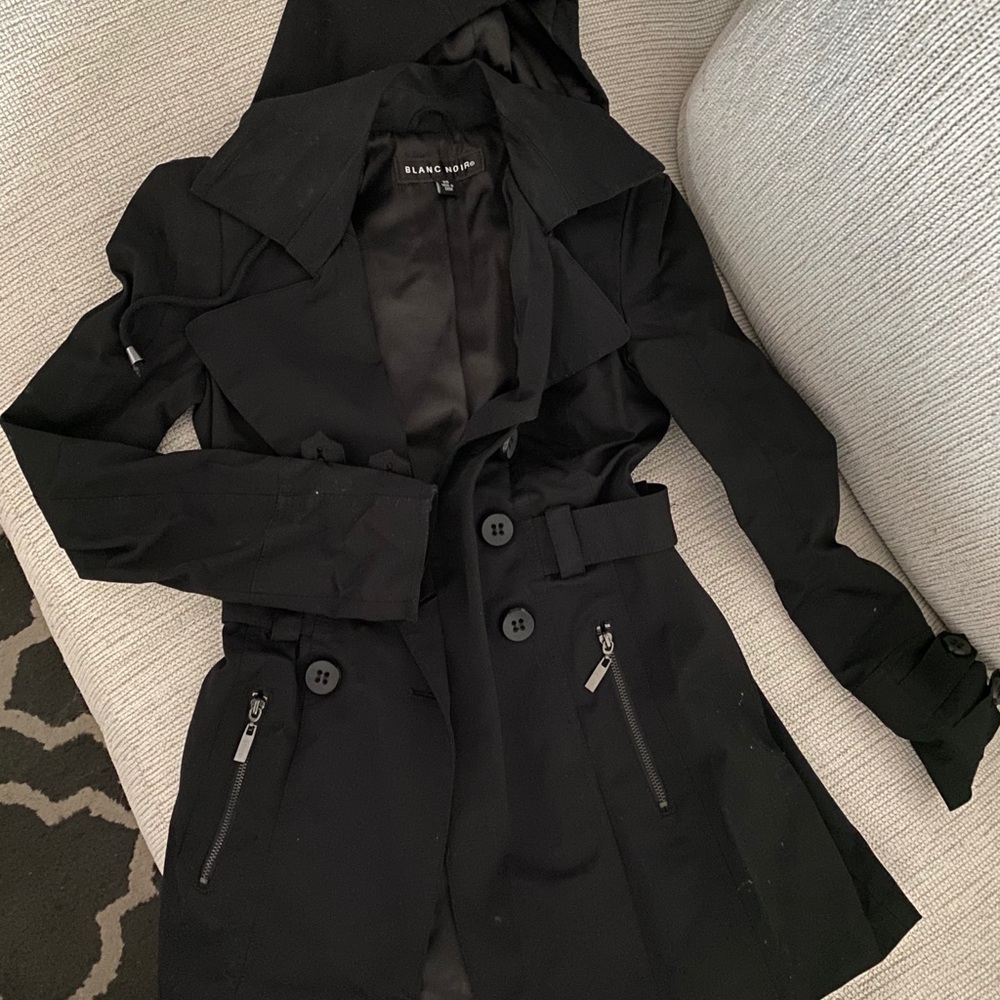 Beautiful Blanc Noir trench coat w Hoodie